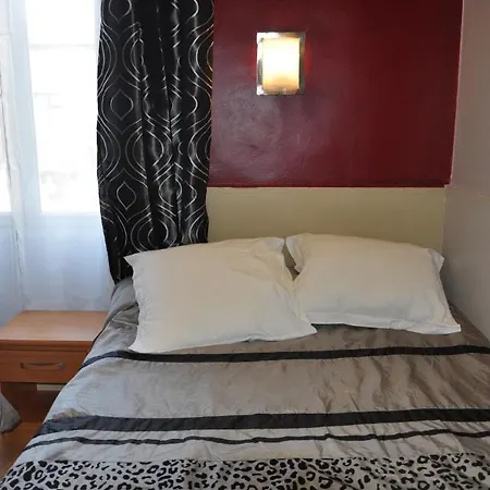 Carlone Szálloda 2*