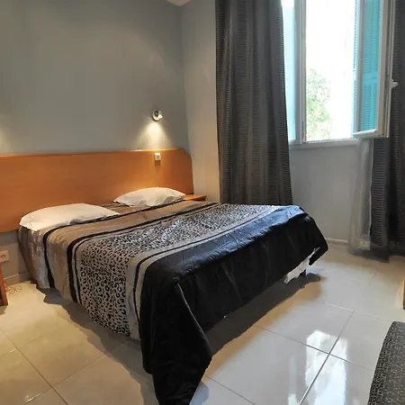 Hotel Carlone Niza