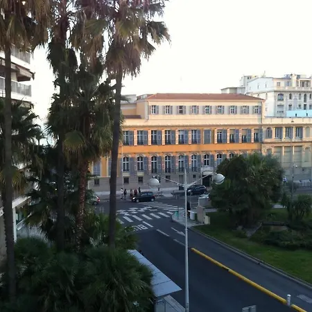 Carlone Hotel Niza
