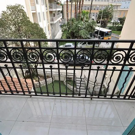Hotel Carlone Niza