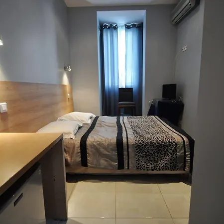 Carlone 2* Nizza