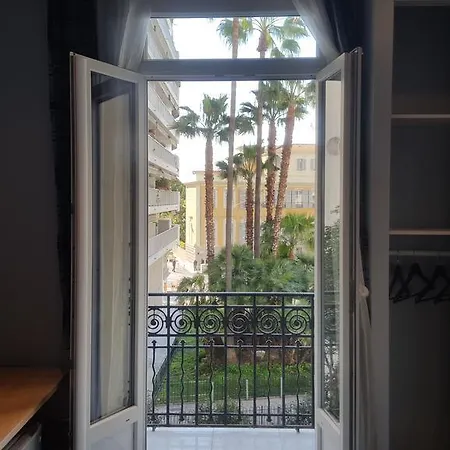 Carlone 2* Nizza