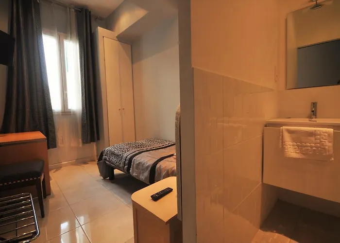 Hotel Carlone