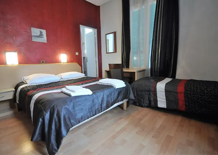 Carlone Hotel