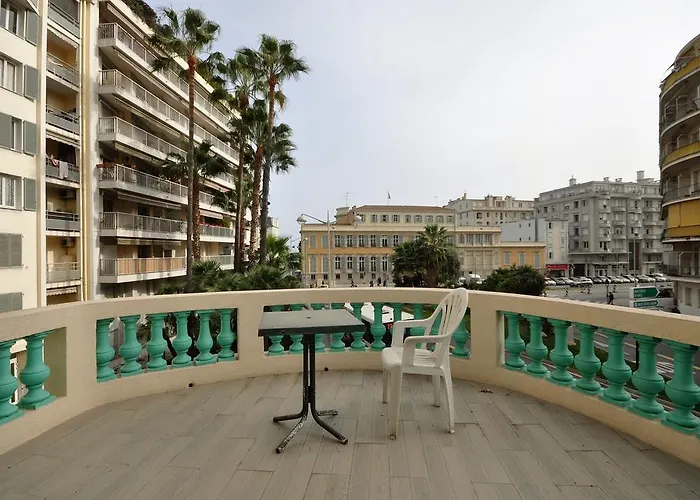 Carlone Szálloda Nizza