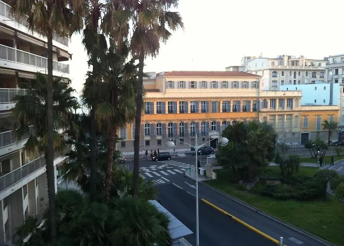 Carlone Szálloda Nizza