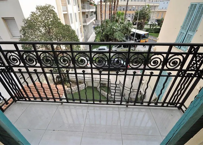 Szálloda Carlone Nizza