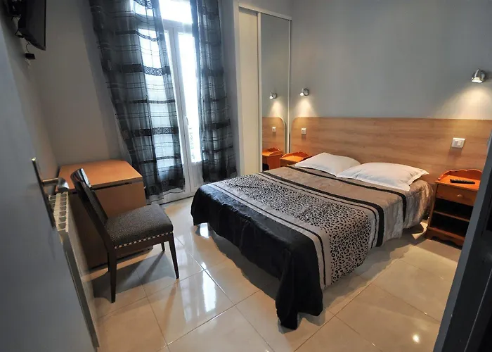 Carlone 2* Nizza